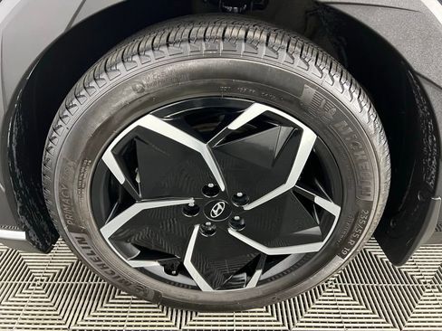 Used 2022 Hyundai Ioniq 5 SE w/ Cargo Package image 12