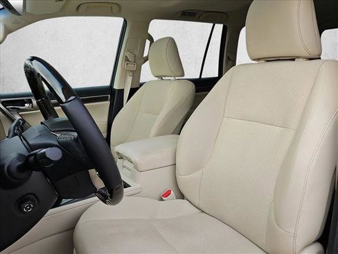 Used 2021 Lexus GX 460 Premium image 10