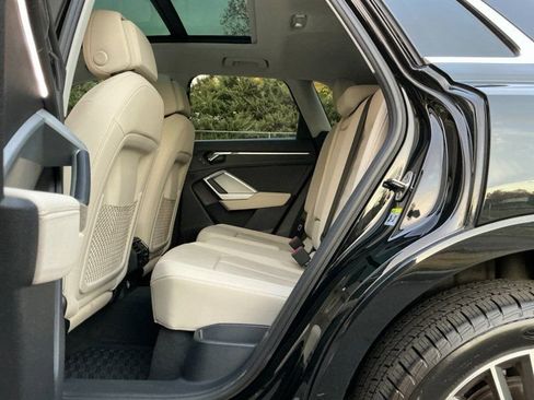 Used 2021 Audi Q3 2.0T Premium w/ Convenience Package image 13