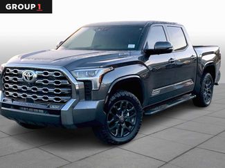 Used 2025 Toyota Tundra Platinum video 1