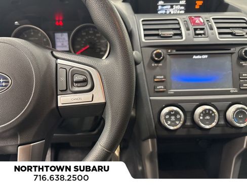 Used 2017 Subaru Forester 2.5i w/ Alloy Wheel Package image 21