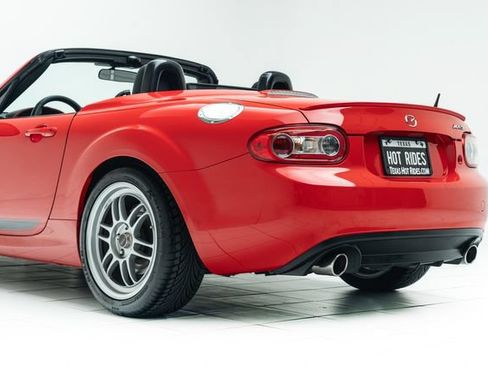 Used 2015 MAZDA MX-5 Miata Club RWD image 20