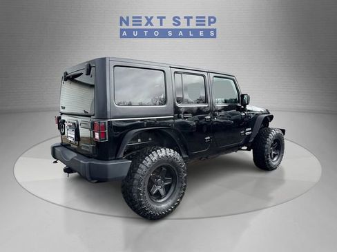 Used 2017 Jeep Wrangler Unlimited Sport w/ Quick Order Package 24S AWD/4WD image 8
