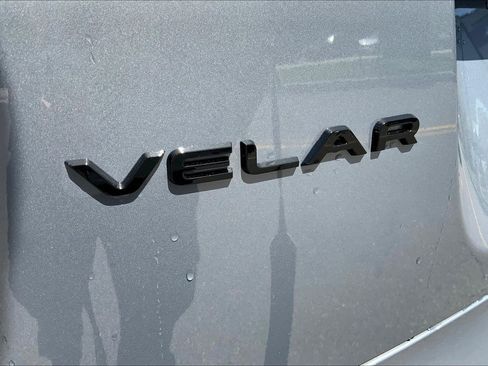 New 2026 Land Rover Range Rover Velar Dynamic SE image 15