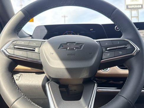 New 2027 Chevrolet Equinox ACTIV FWD image 20