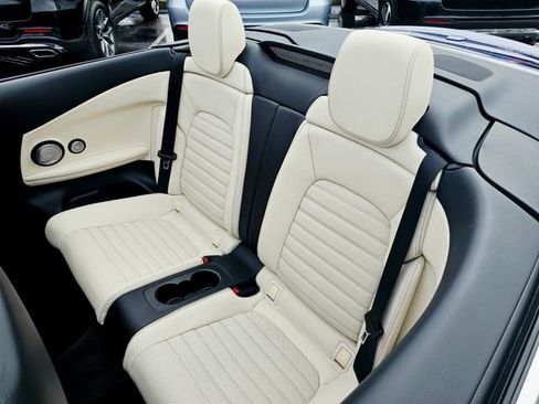 Used 2017 Mercedes-Benz C 300 4MATIC Cabriolet image 31