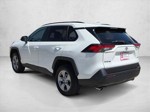 Certified 2025 Toyota RAV4 XLE FWD image 8