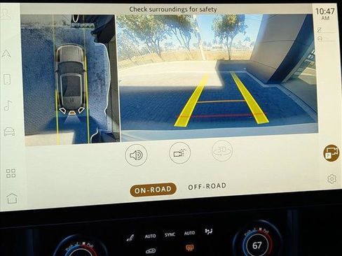 Certified 2023 Land Rover Range Rover SE image 13