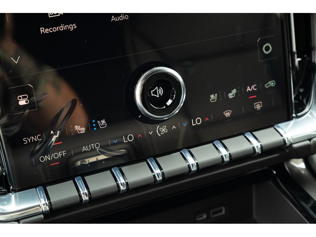 New 2026 GMC Yukon XL Elevation w/ Elevation Premium Package AWD/4WD image 28
