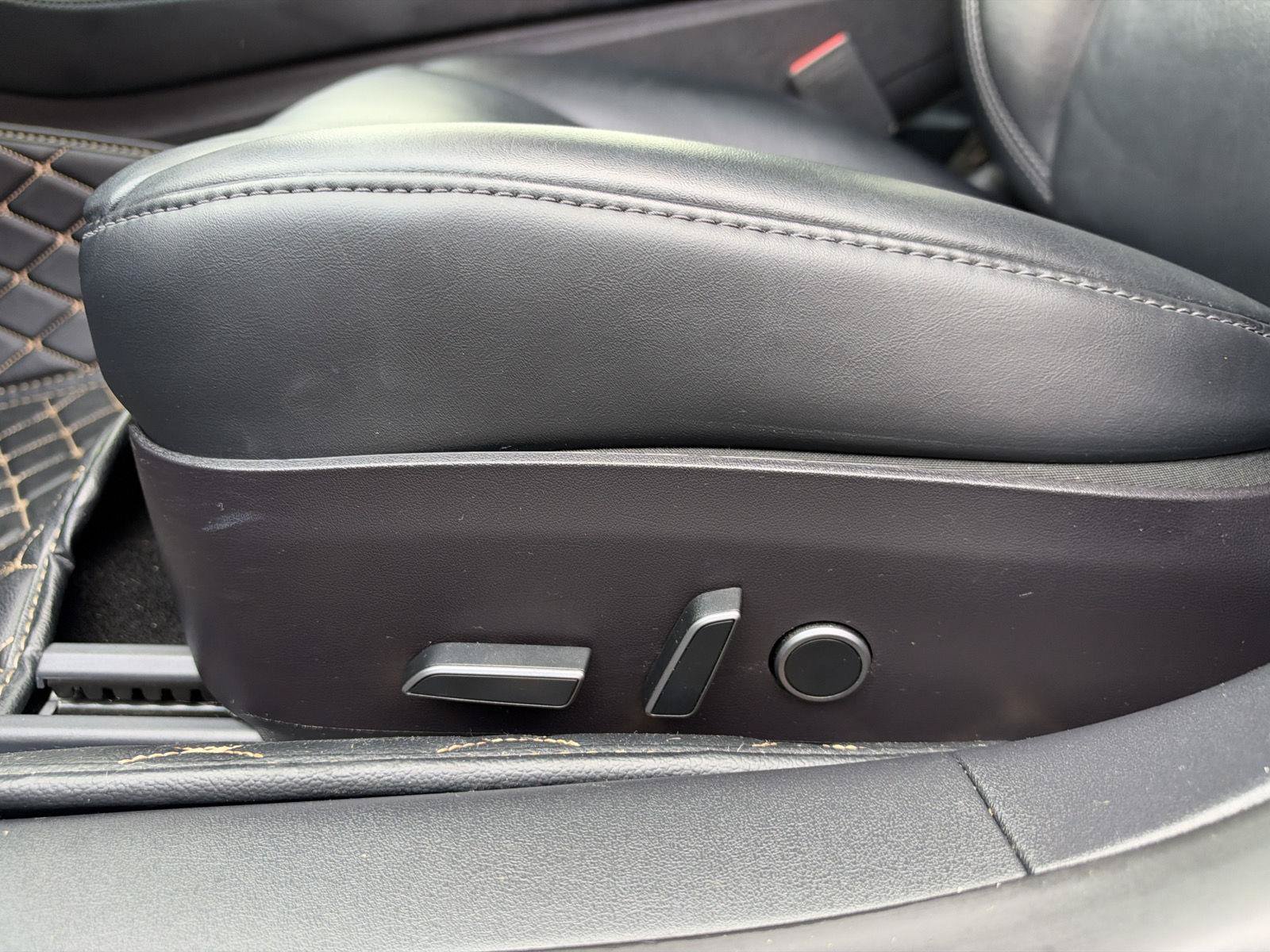 Used 2022 Tesla Model 3 Long Range AWD/4WD image 18
