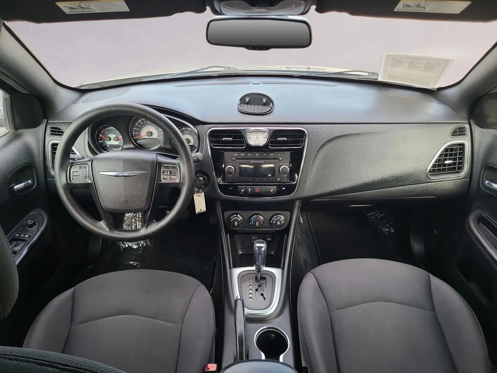 Used 2014 Chrysler 200 LX FWD image 16