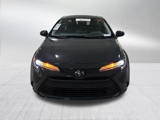 Used 2025 Toyota Corolla LE FWD video 2