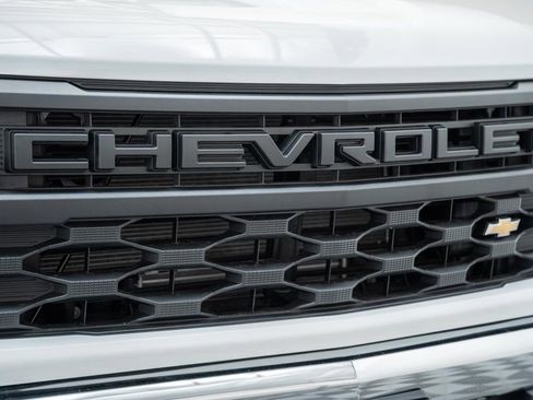 New 2026 Chevrolet Silverado 1500 W/T AWD/4WD image 11