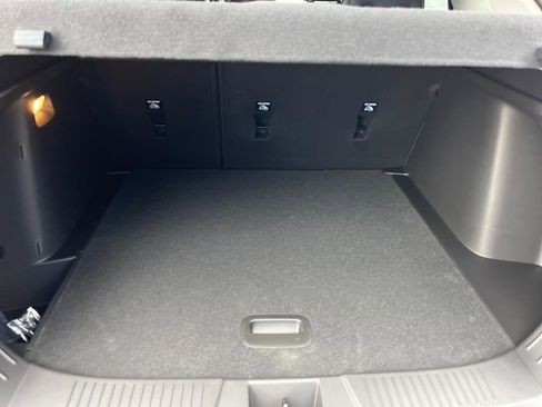 New 2026 Chevrolet Trax LT w/ LT Convenience Package image 24