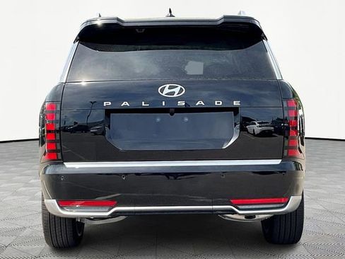 New 2026 Hyundai Palisade Calligraphy FWD image 4