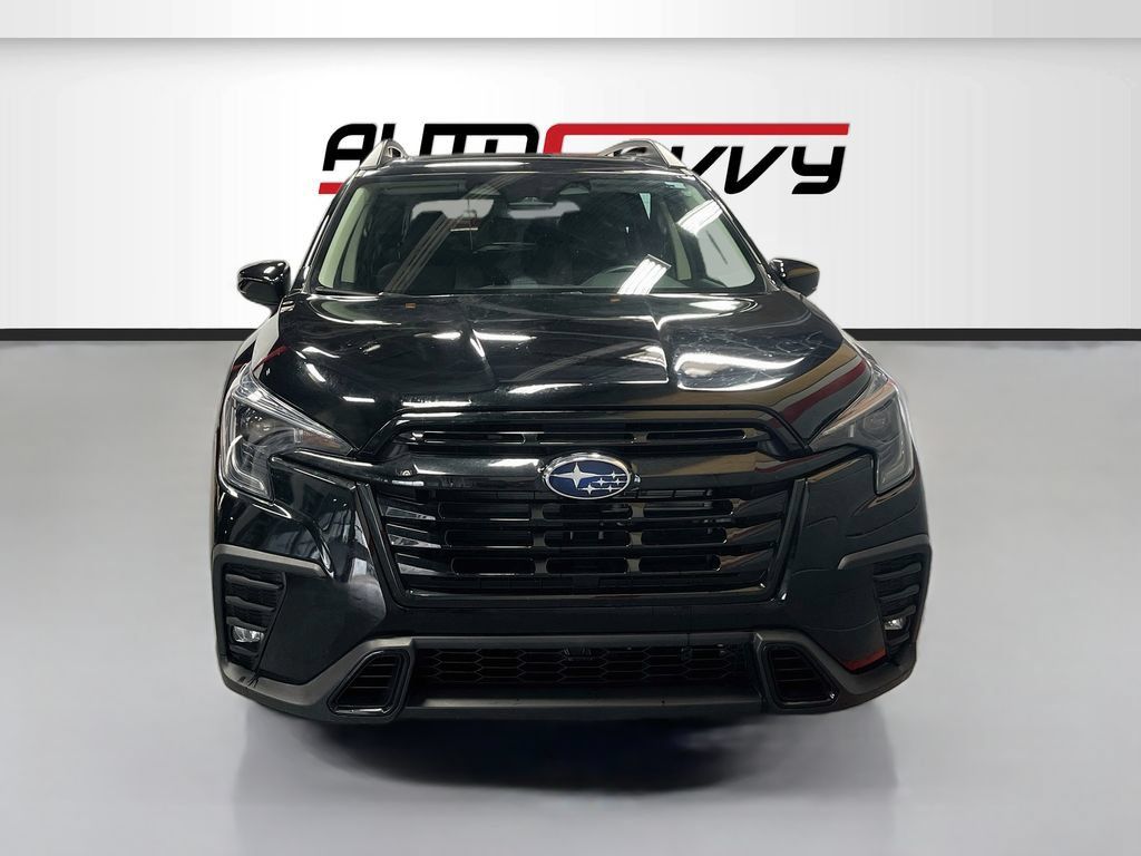 Used 2024 Subaru Ascent Onyx Edition AWD/4WD image 2