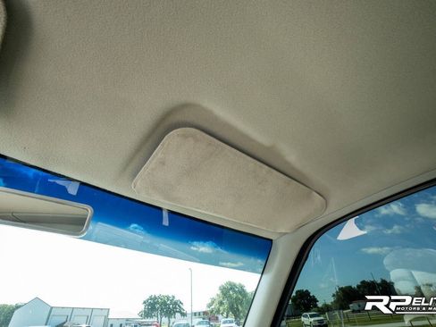 Used 1994 Chevrolet Silverado 1500 2WD Regular Cab image 67
