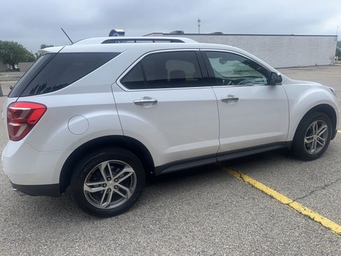 Used 2016 Chevrolet Equinox LTZ w/ Enhanced Convenience Package AWD/4WD image 14