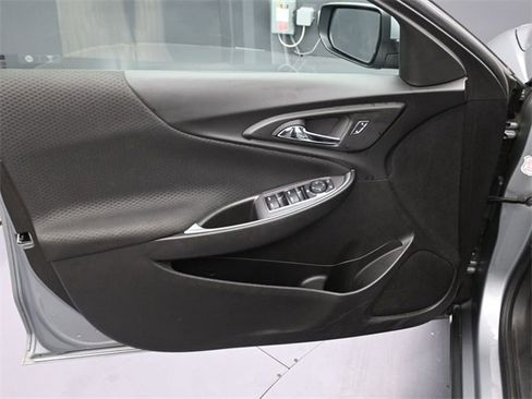 Used 2024 Chevrolet Malibu LT image 16
