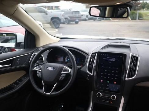 Certified 2024 Ford Edge SEL AWD/4WD image 22