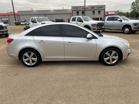 Used 2015 Chevrolet Cruze LT image 6