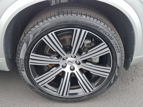 Used 2022 Volvo XC90 T8 Inscription w/ Advanced Package image 8