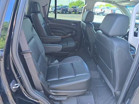 Used 2019 Chevrolet Tahoe Premier AWD/4WD image 15