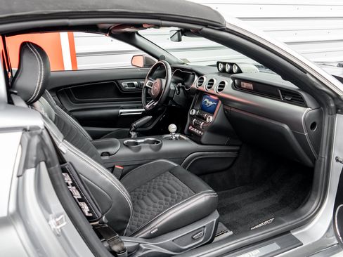 Used 2021 Ford Mustang GT Premium w/ Equipment Group 401A RWD image 29