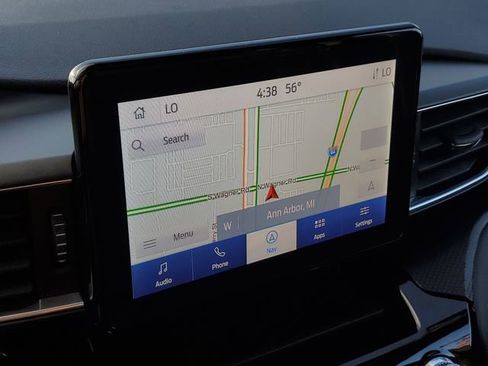 Certified 2024 Ford Explorer ST-Line w/ Class IV Trailer Tow Package image 21