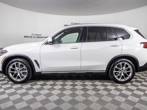 Used 2023 BMW X5 xDrive40i w/ Premium Package image 11