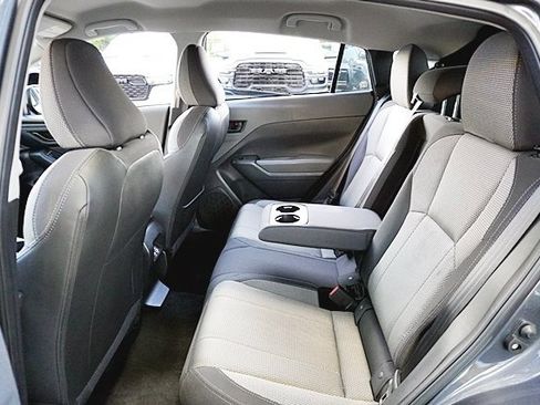 Used 2024 Subaru Crosstrek 2.0i Premium image 16