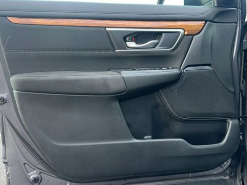 Used 2019 Honda CR-V EX image 16