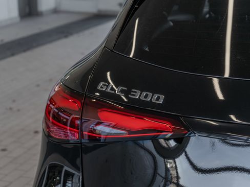 New 2026 Mercedes-Benz GLC 300 4MATIC image 22