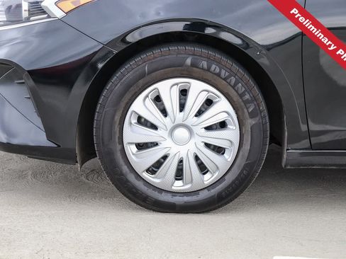Used 2024 Kia Forte LX FWD image 11
