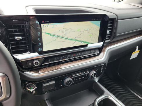 New 2026 Chevrolet Silverado 1500 RST w/ Z71 Off-Road Package AWD/4WD image 18