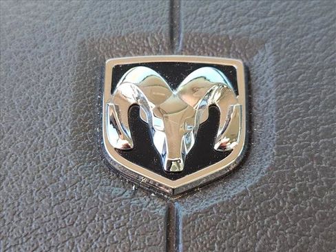 Used 2008 Dodge Ram 1500 Truck SLT image 5