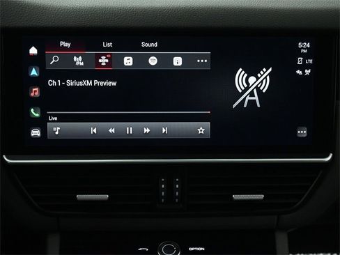 Used 2023 Porsche Cayenne Coupe image 34