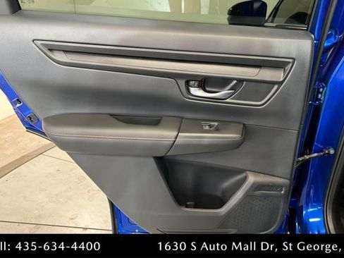 Used 2025 Honda CR-V Sport image 18