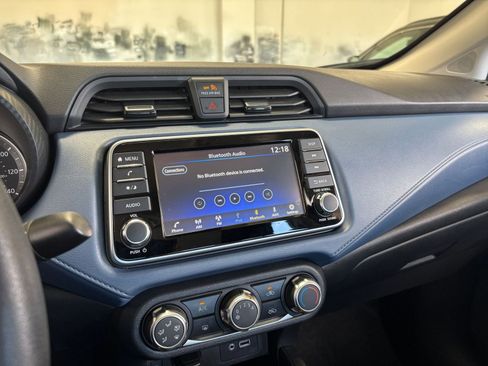 Used 2025 Nissan Versa SV FWD image 20