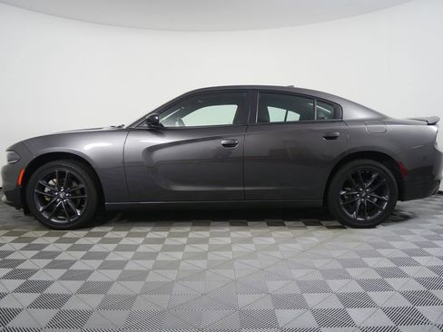Used 2022 Dodge Charger SXT w/ Plus Group AWD/4WD image 6