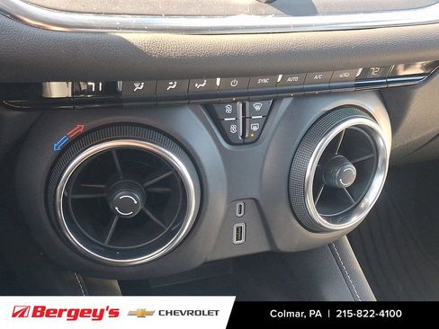 Certified 2023 Chevrolet Blazer LT w/ Midnight/Sport Edition AWD/4WD image 18