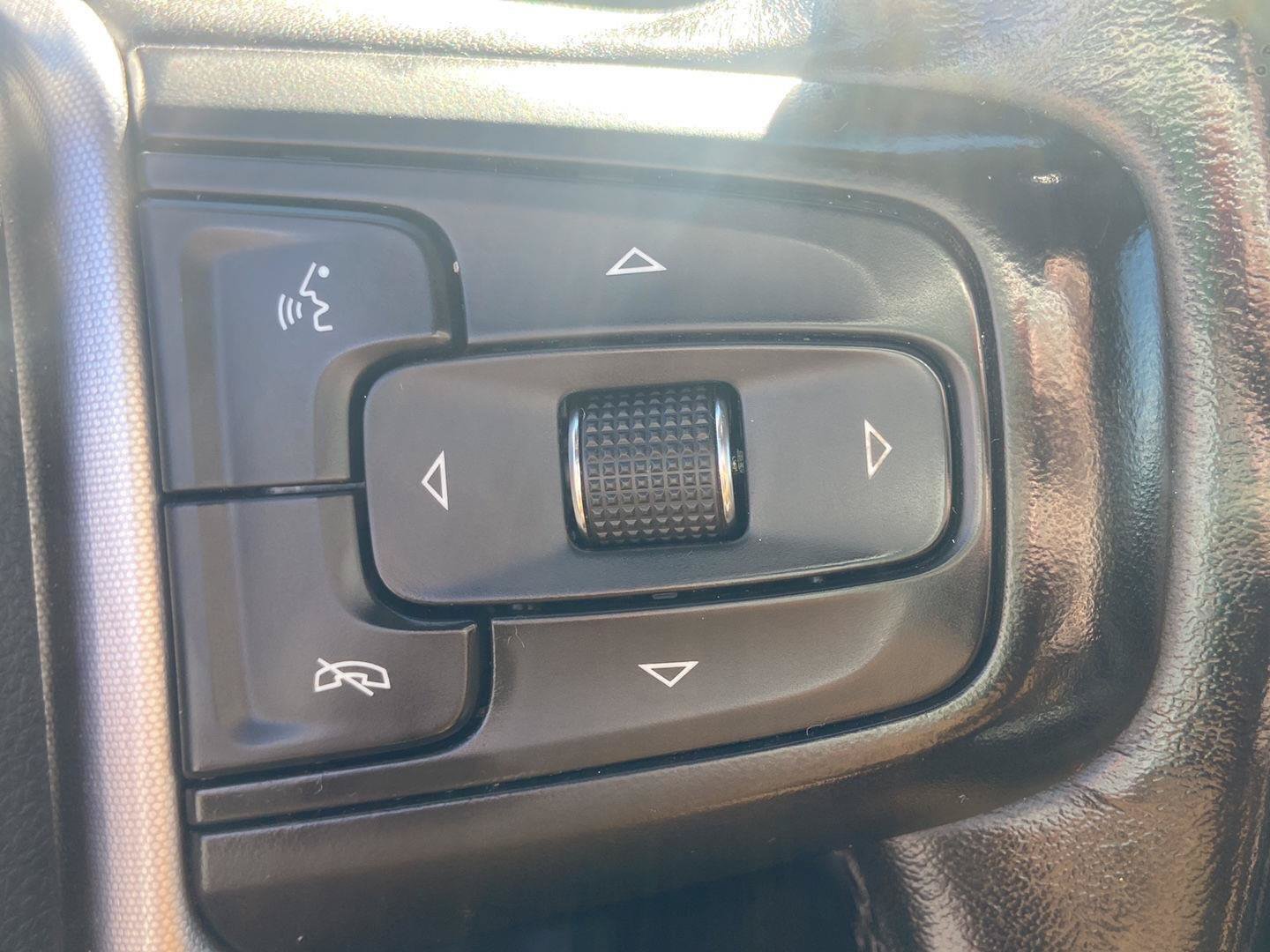 Used 2019 GMC Sierra 1500 Elevation w/ Elevation Convenience Package AWD/4WD image 19