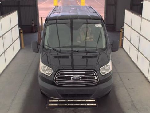 Used 2016 Ford Transit 350 XLT RWD image 2