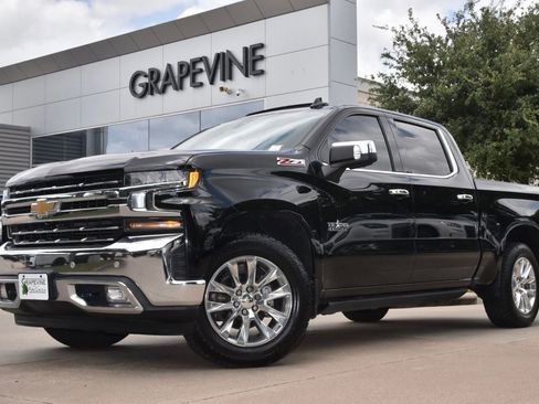 Used 2021 Chevrolet Silverado 1500 LTZ w/ LTZ Premium Texas Edition AWD/4WD image 2