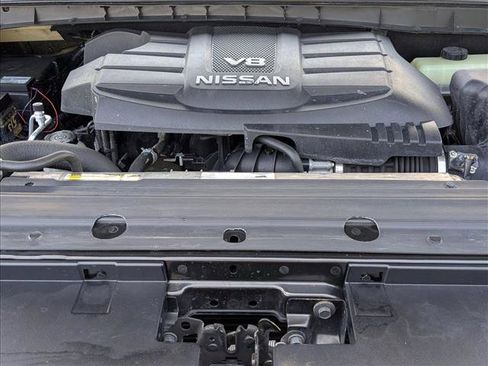 Used 2019 Nissan Titan SL w/ Midnight Edition AWD/4WD image 22