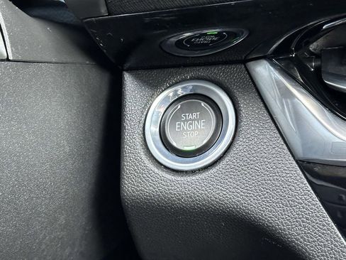 Certified 2024 Buick Envista Avenir image 33