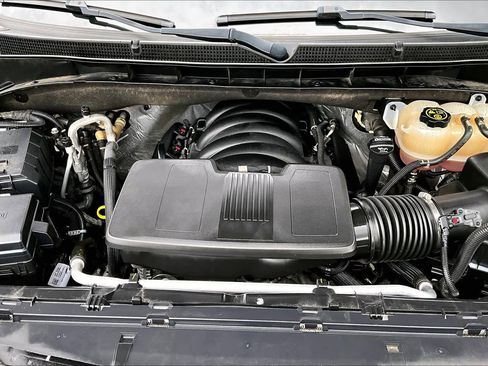 Used 2023 GMC Yukon Denali RWD image 32