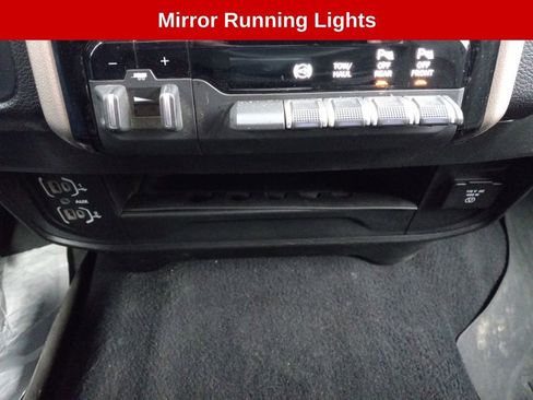 Used 2024 RAM 2500 Laramie image 38