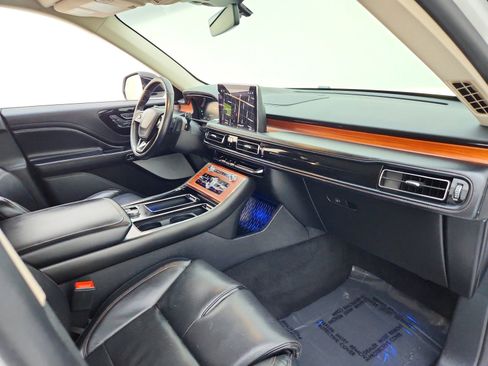 Used 2020 Lincoln Aviator Reserve w/ Equipment Group 202A AWD/4WD image 29