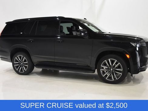 Used 2023 Cadillac Escalade Sport AWD/4WD image 3